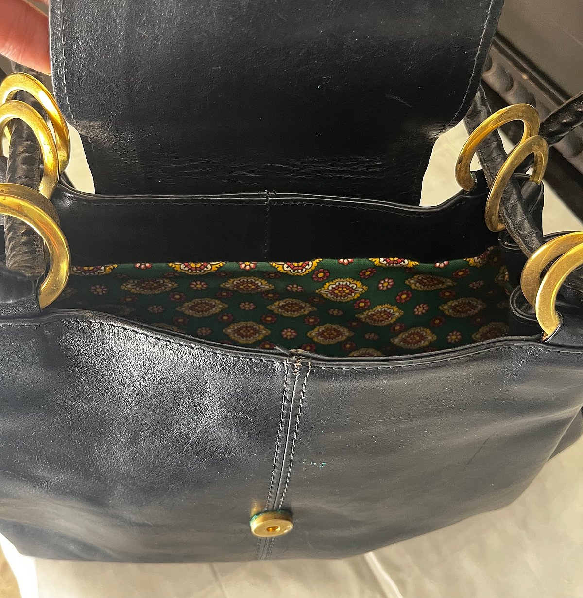 Bolso de hombro clásico de piel negra, foto 8