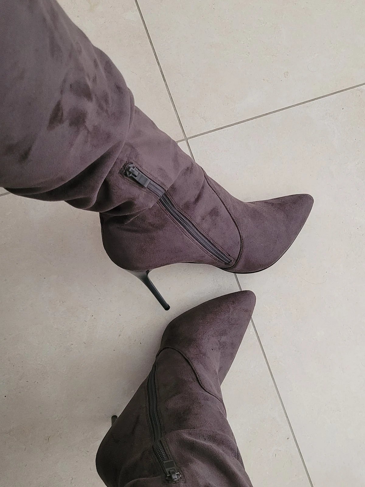 High heel boots - photo 4