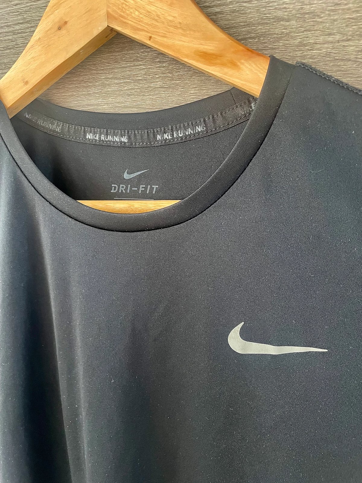 Nike Dri-FIT Running T-Shirt - photo 2