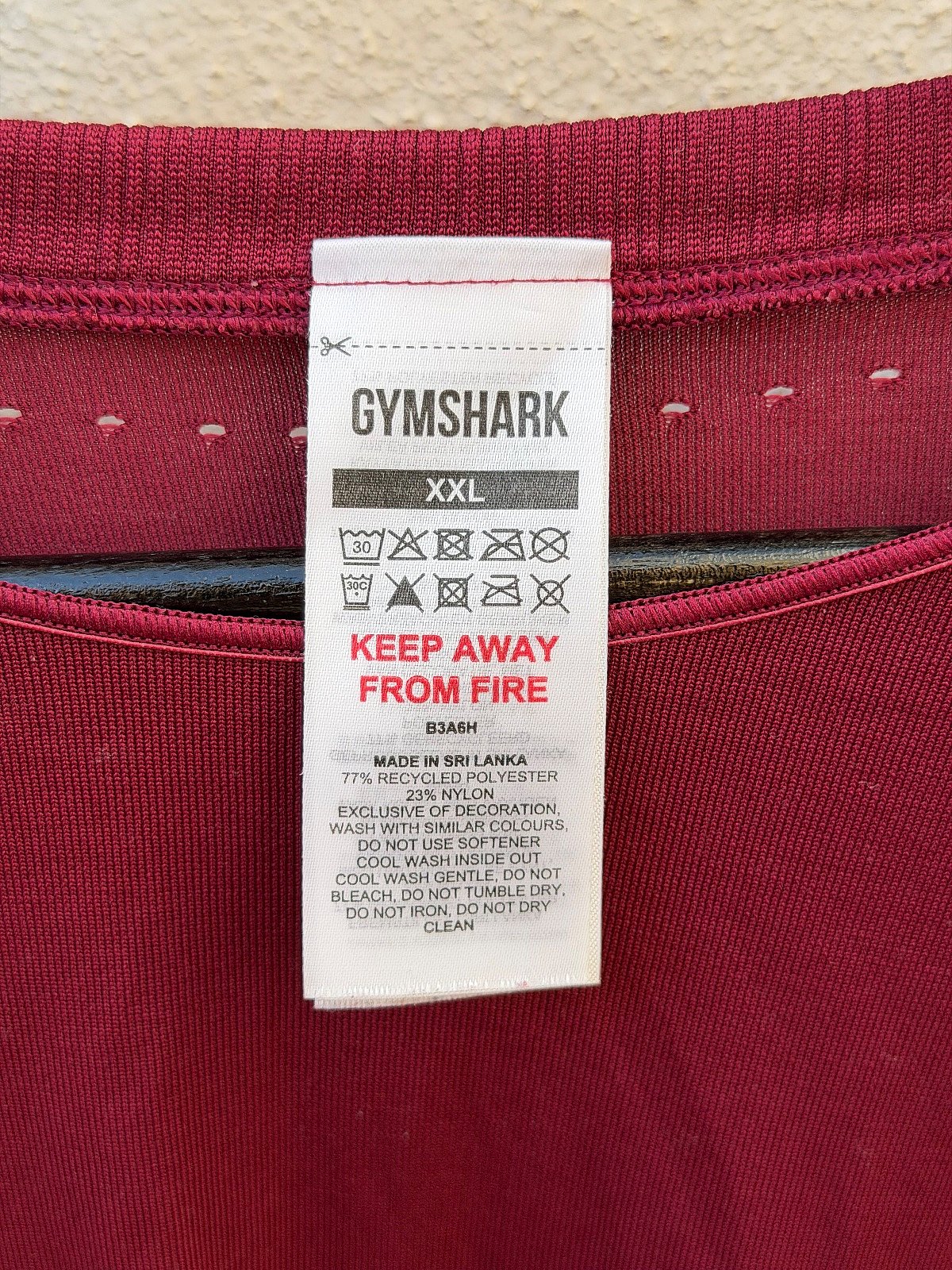 Gymshark burgundy drawstring athletic top, photo 4