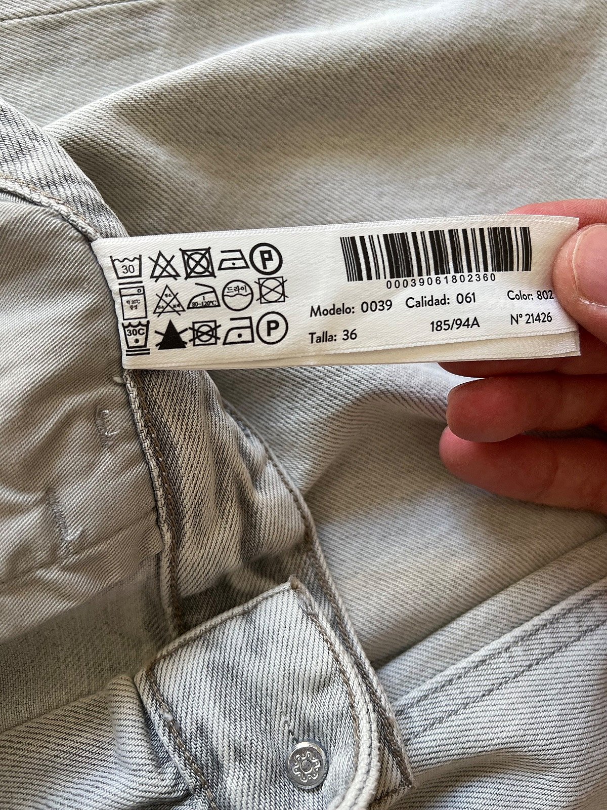 Massimo Dutti – Vaqueros de corte relajado | Gris claro | Talla EUR 46 / SIN USAR, foto 5