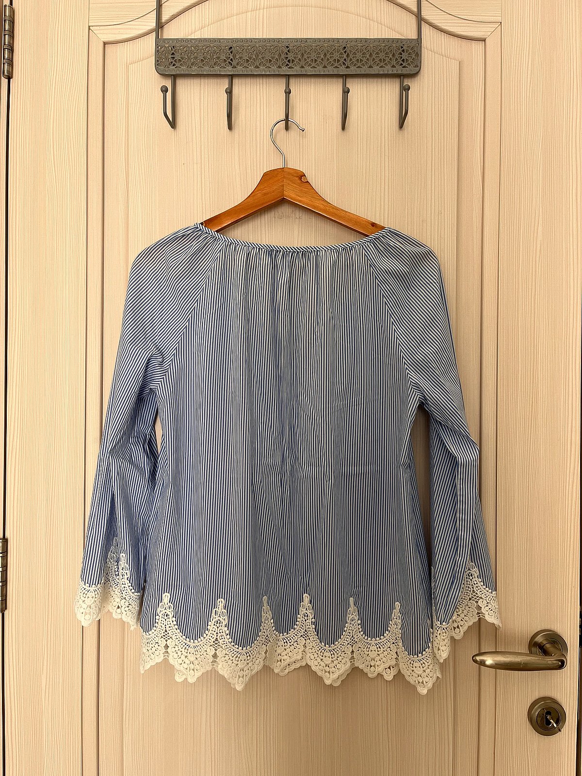 Striped Blue and White Blouse, photo 2
