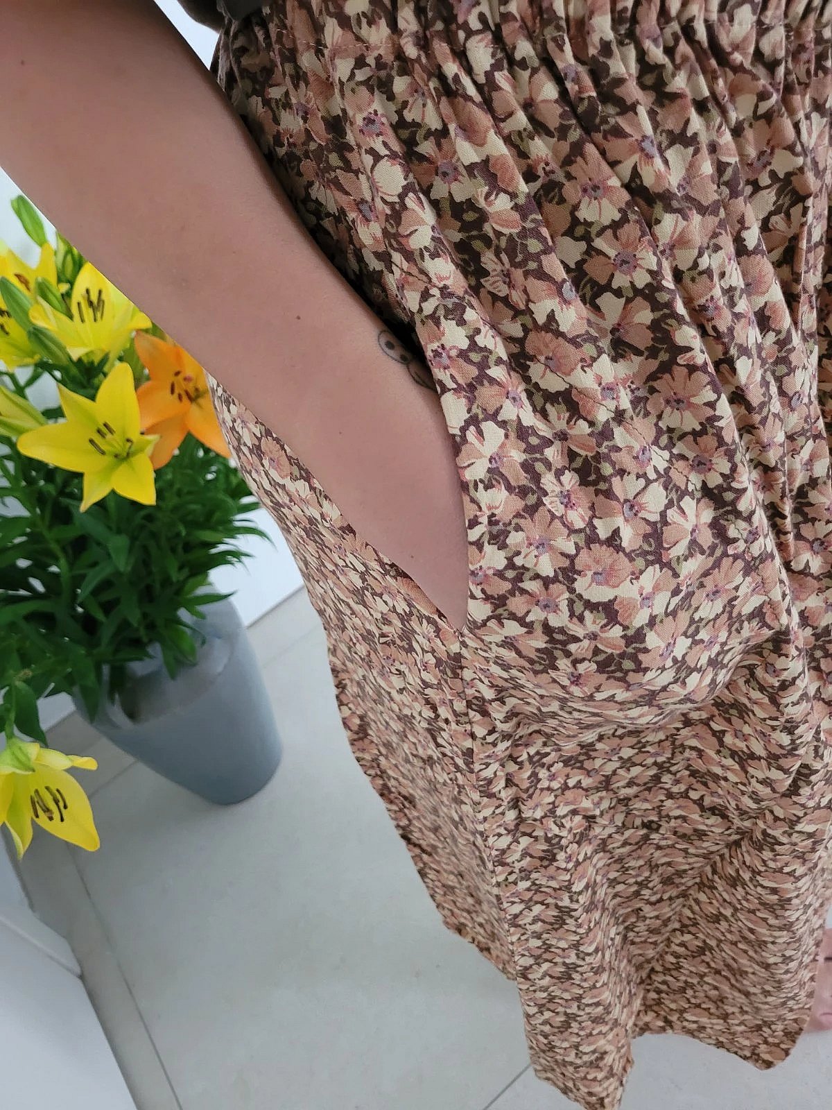 Floral stretchy maxi skirt - photo 2