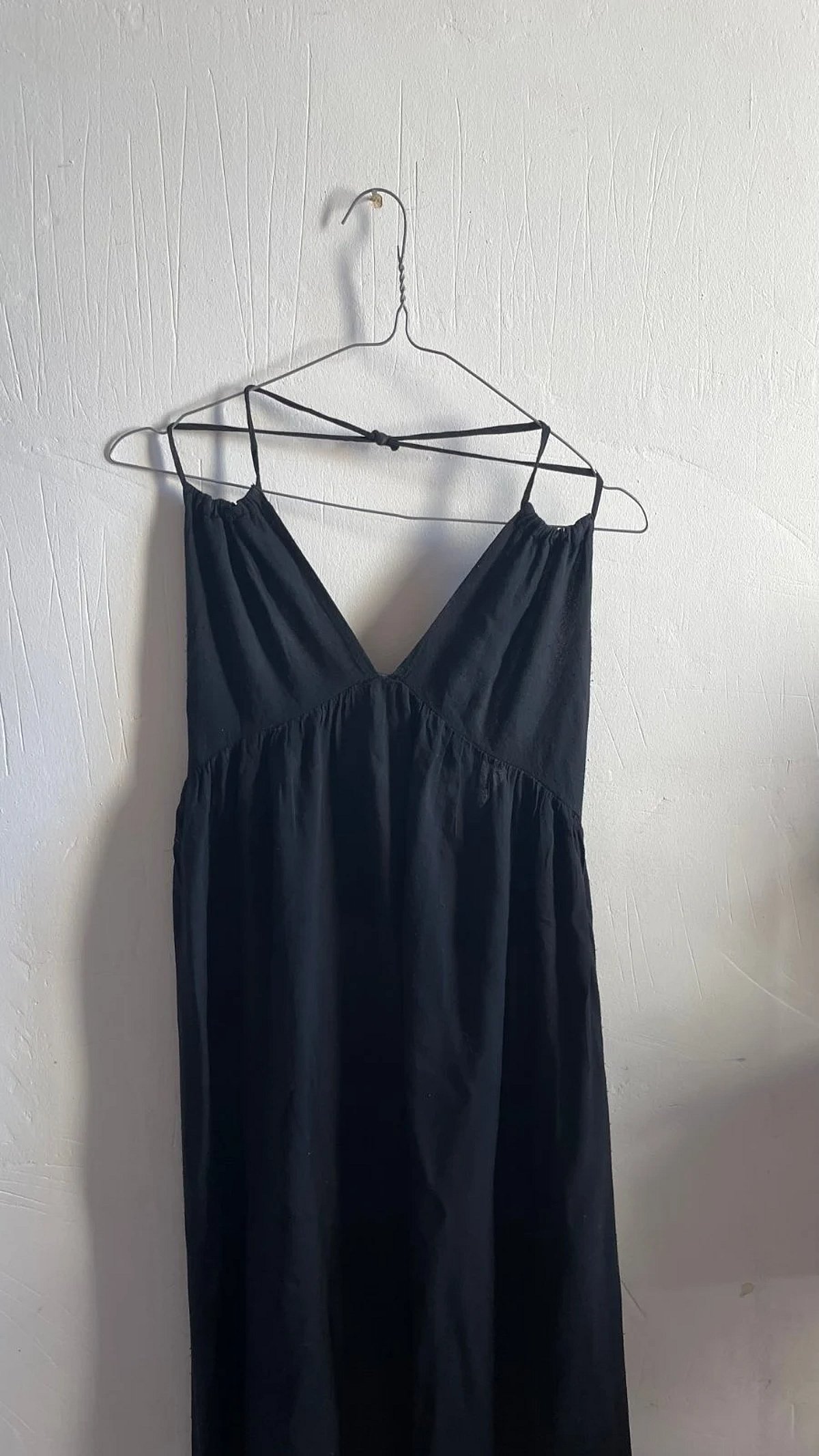 Black V-Neck Maxi Dress, photo 4