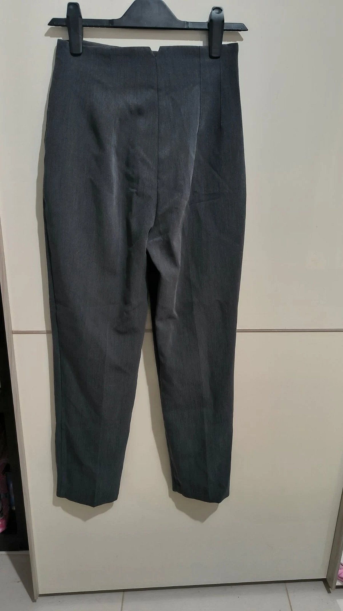 Grey slim tailored trousers, photo 3