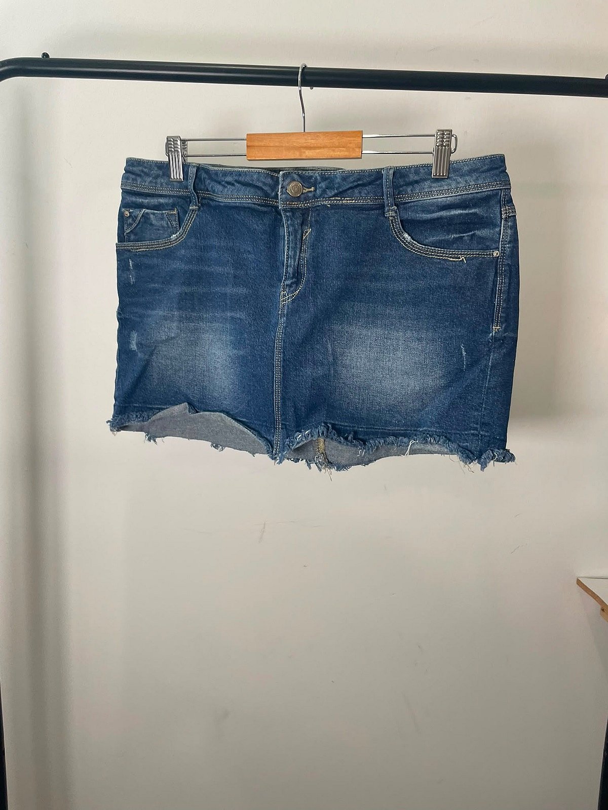 Denim frayed mini skirt, photo 4