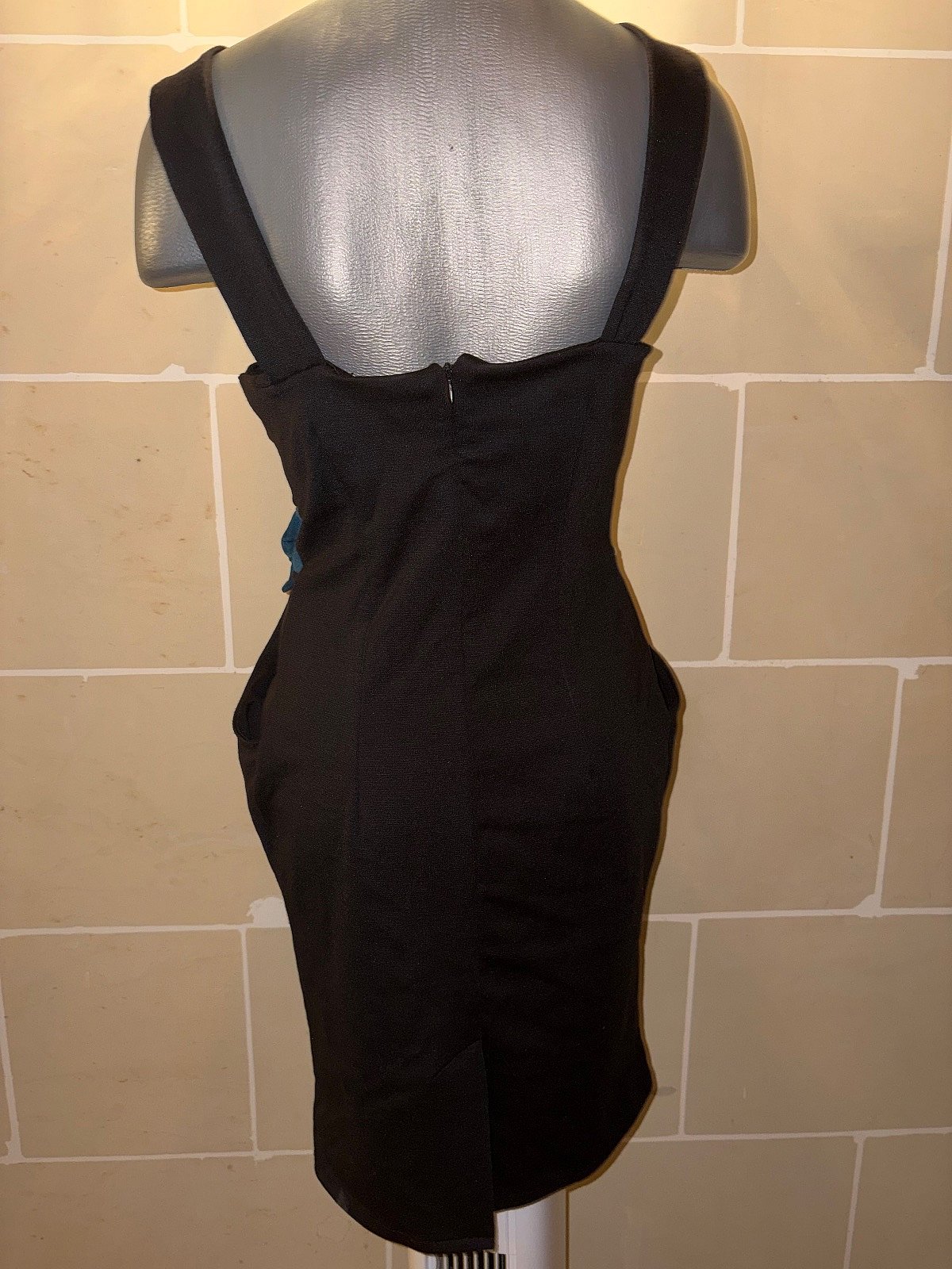 Black Pocket Dress Size L, photo 3