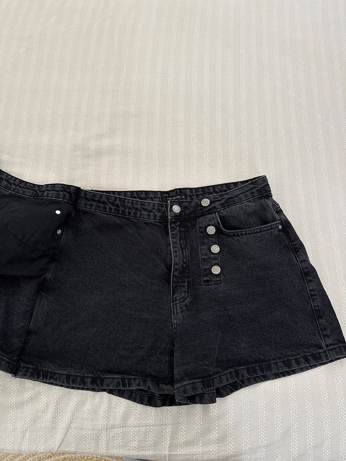 Black Denim Skort, photo 3