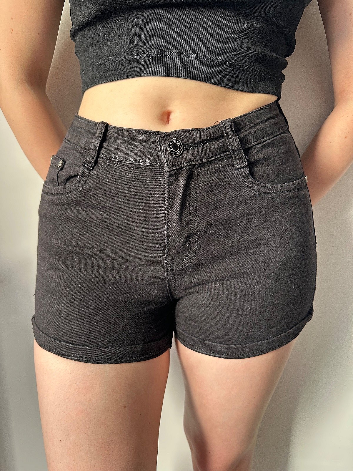 Pantaloncini in denim nero, foto 4