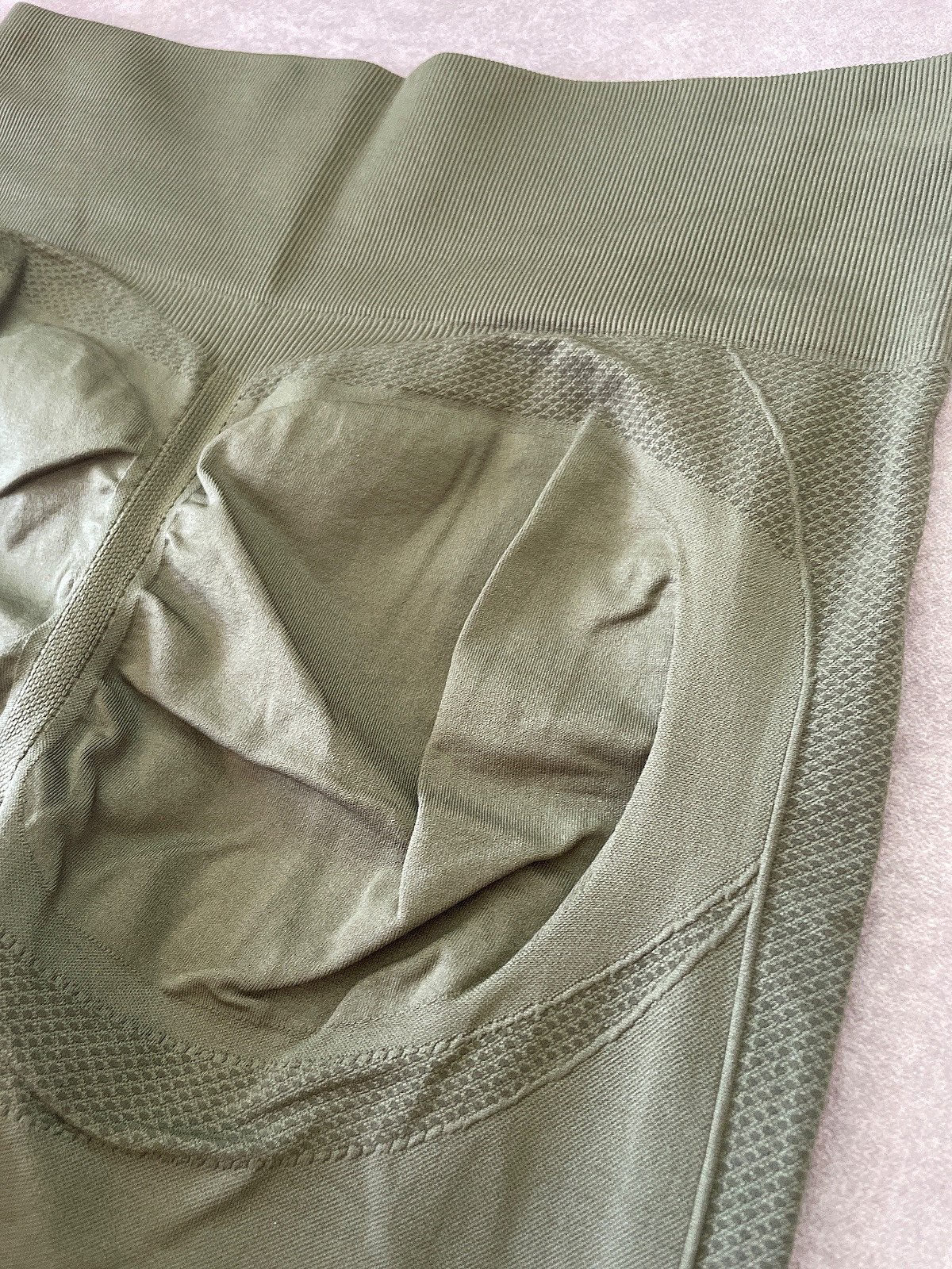 Olive Green Scrunch Bum Leggings - photo 3