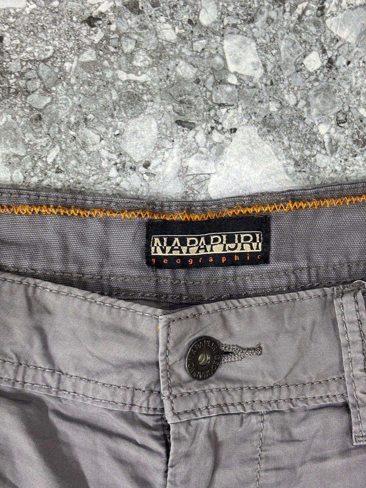 Napapijri grey cargo shorts - photo 5