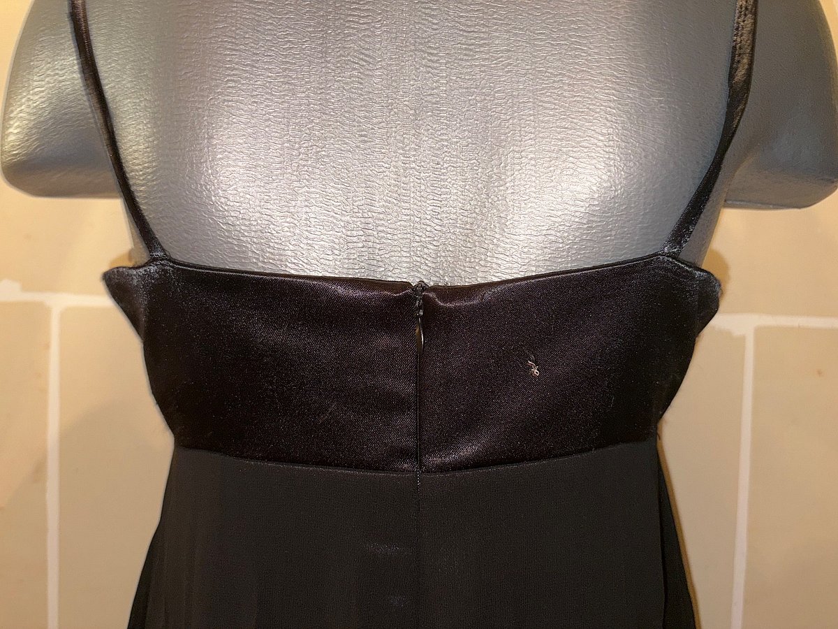 Fancy Black Satin Dress EU42, photo 3