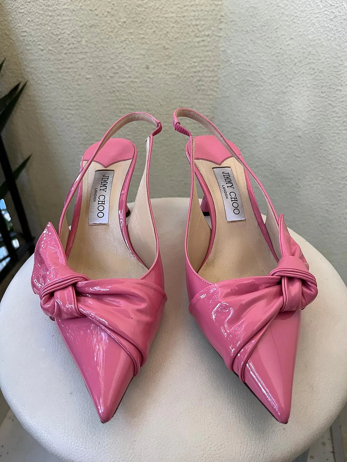 Sandali con cinturino posteriore in vernice Jimmy Choo - photo 4