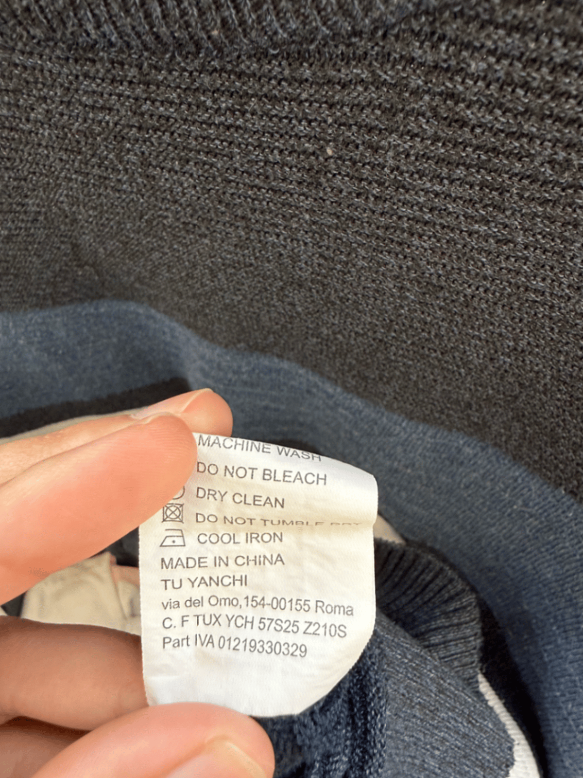 Blue and White Jumper, photo 3