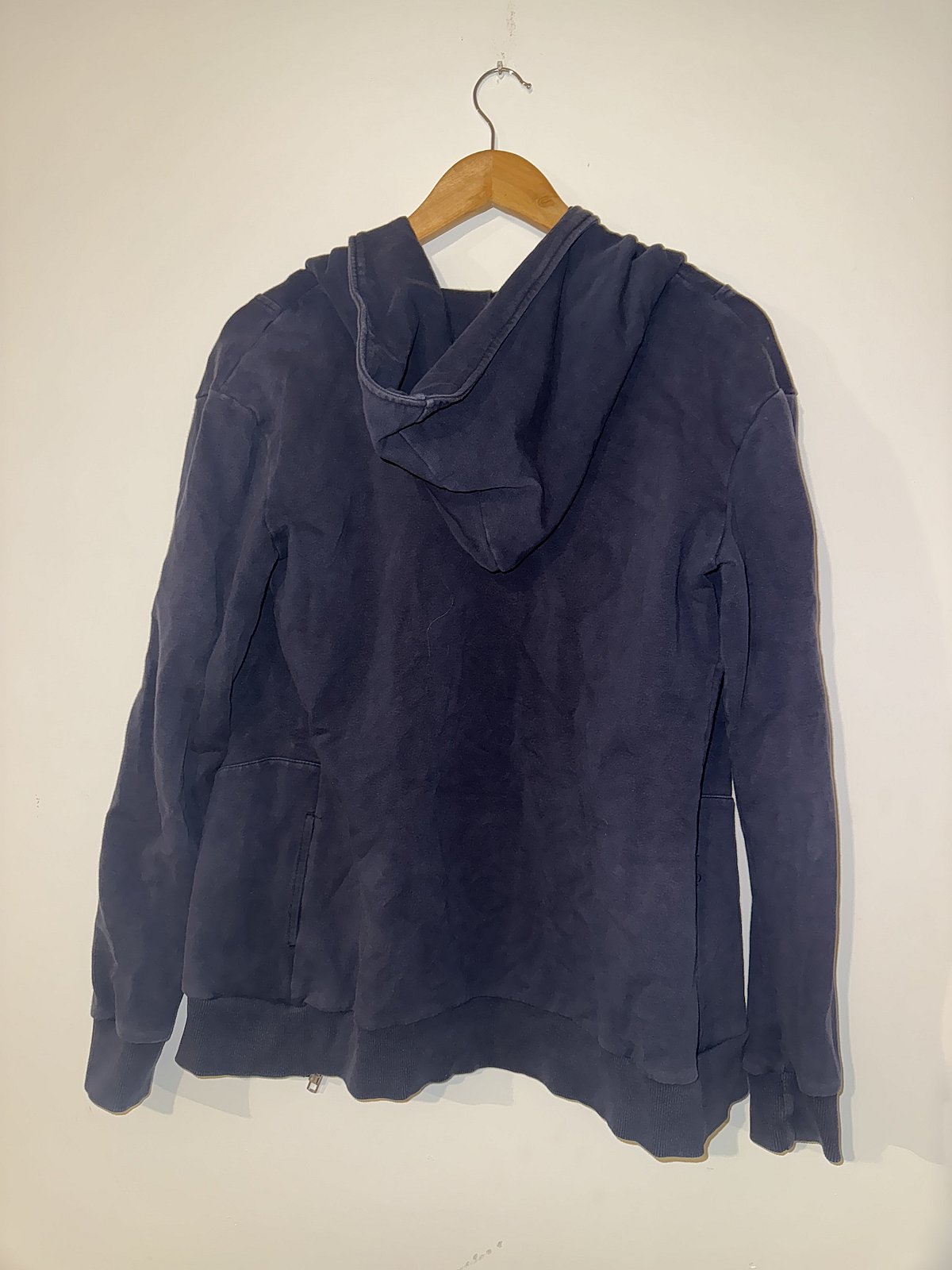 Vincit Victor Asymmetric Zip Hoodie, photo 4