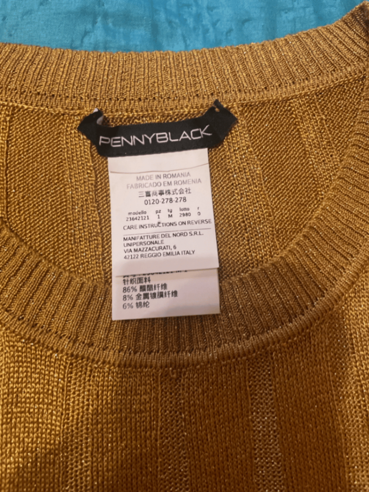 Gold Ribbed Sleeveless Knit Top - photo 3
