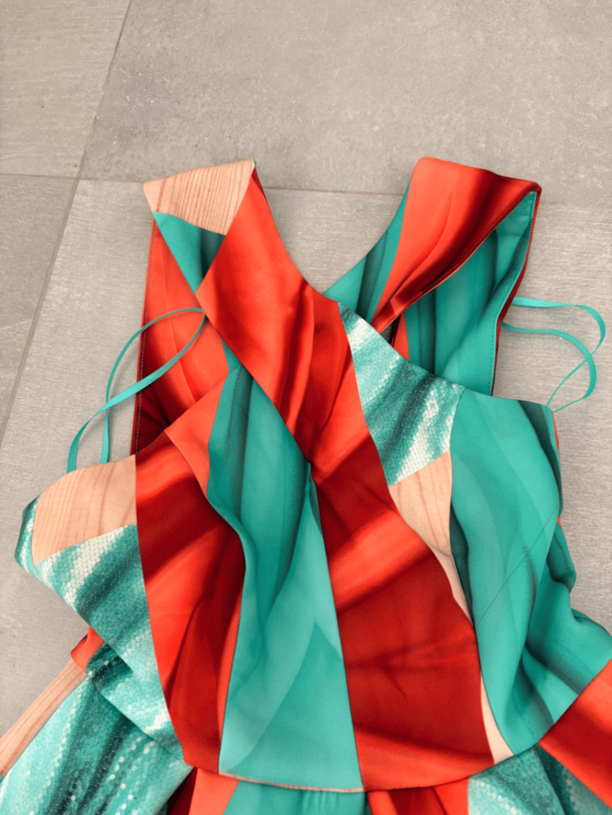 Vibrant Patterned Sleeveless Mini Dress, photo 3