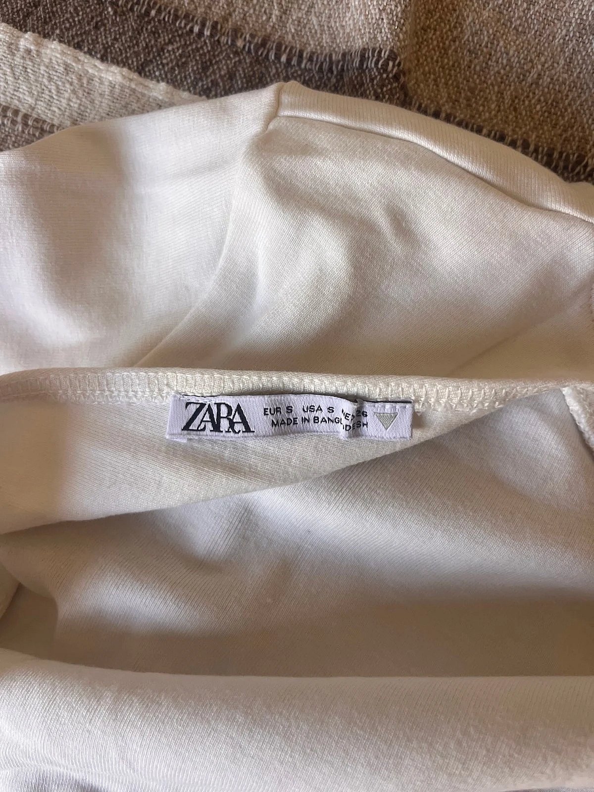 White ZARA long sleeve top with open back, photo 3