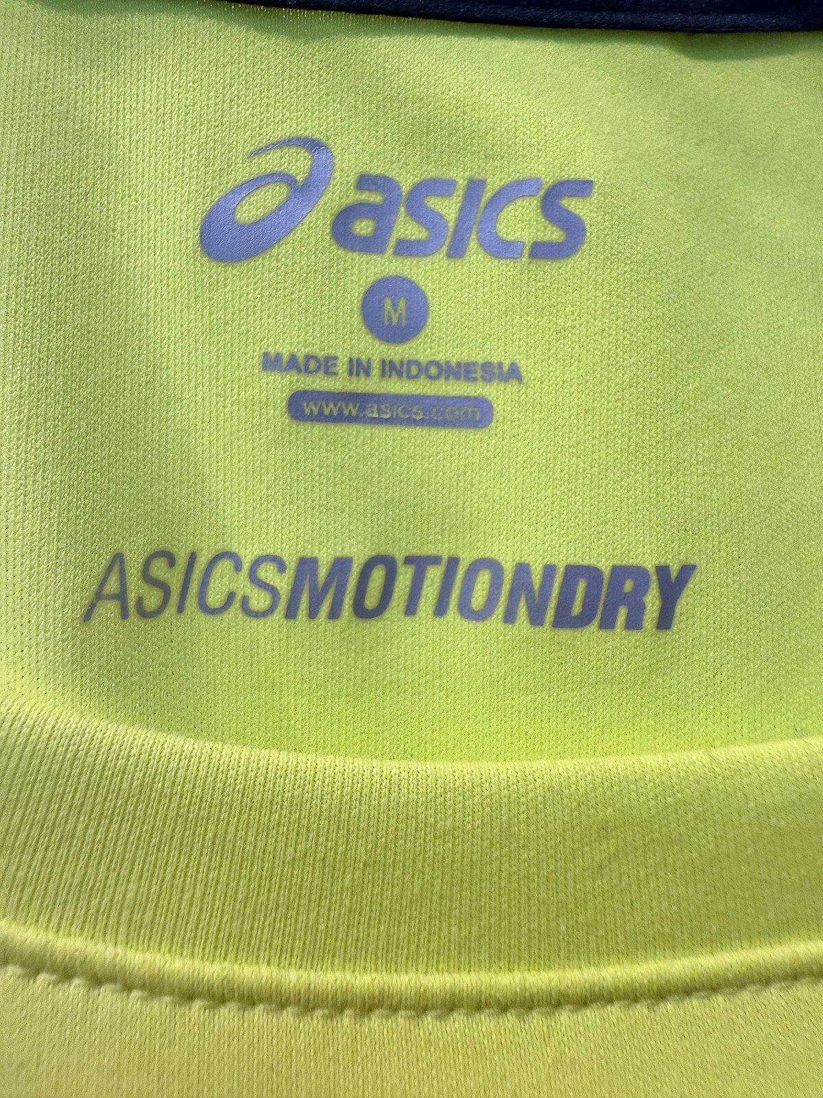 Asics sports top, photo 2