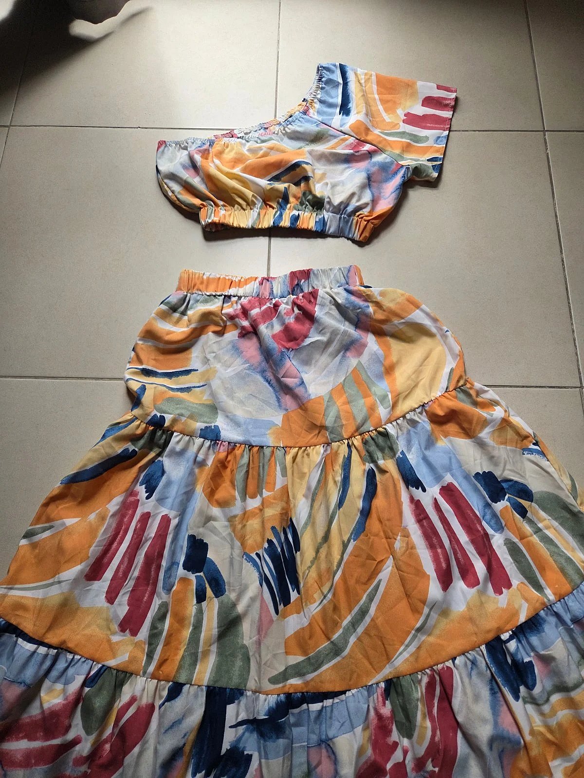 Abstract print crop co-ord, photo 2