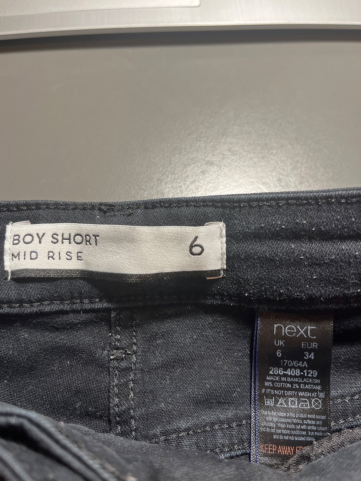 Black denim boy shorts mid-rise, photo 2