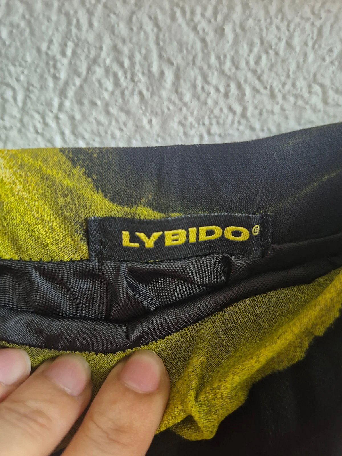 Black and yellow abstract midi skirt, photo 5