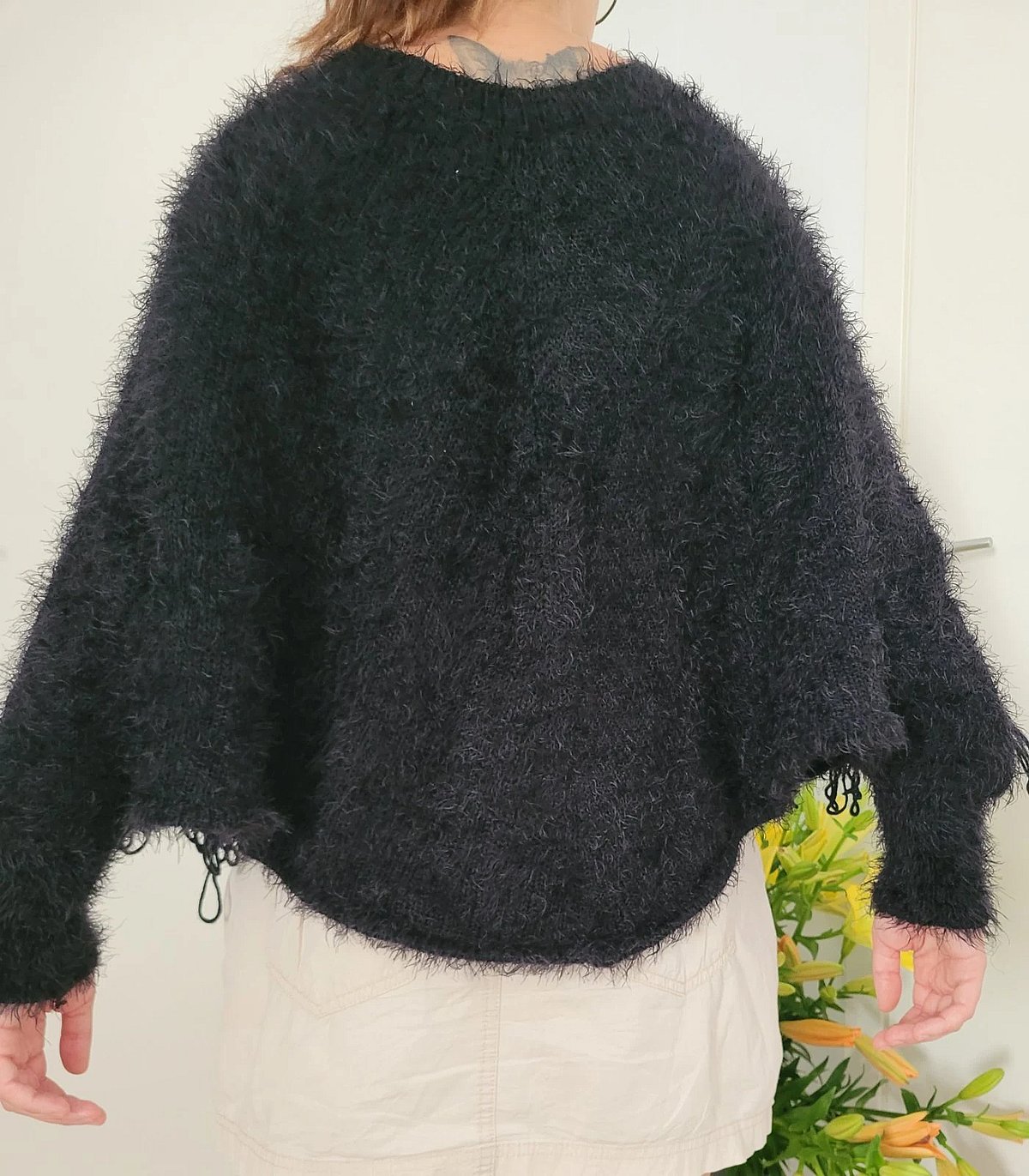 Black poncho with sleeves  - photo 2