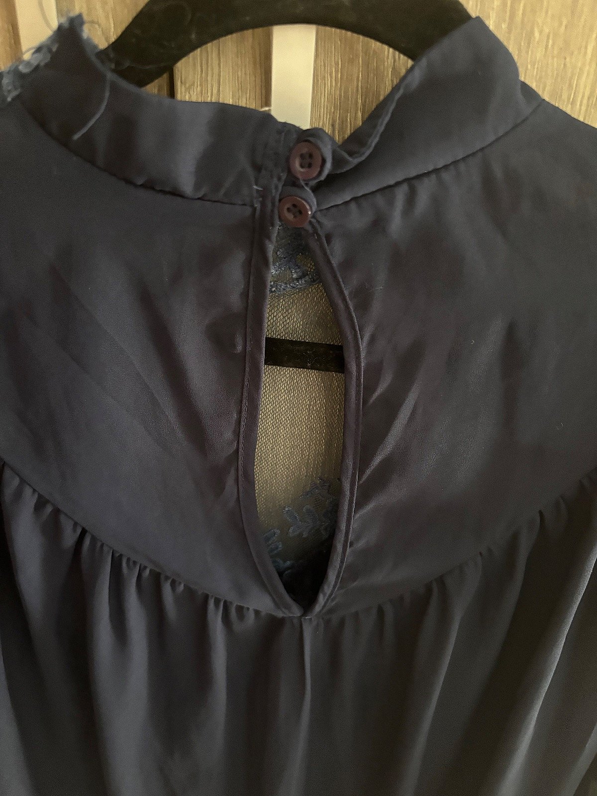 Navy embroidered mesh panel top, photo 2