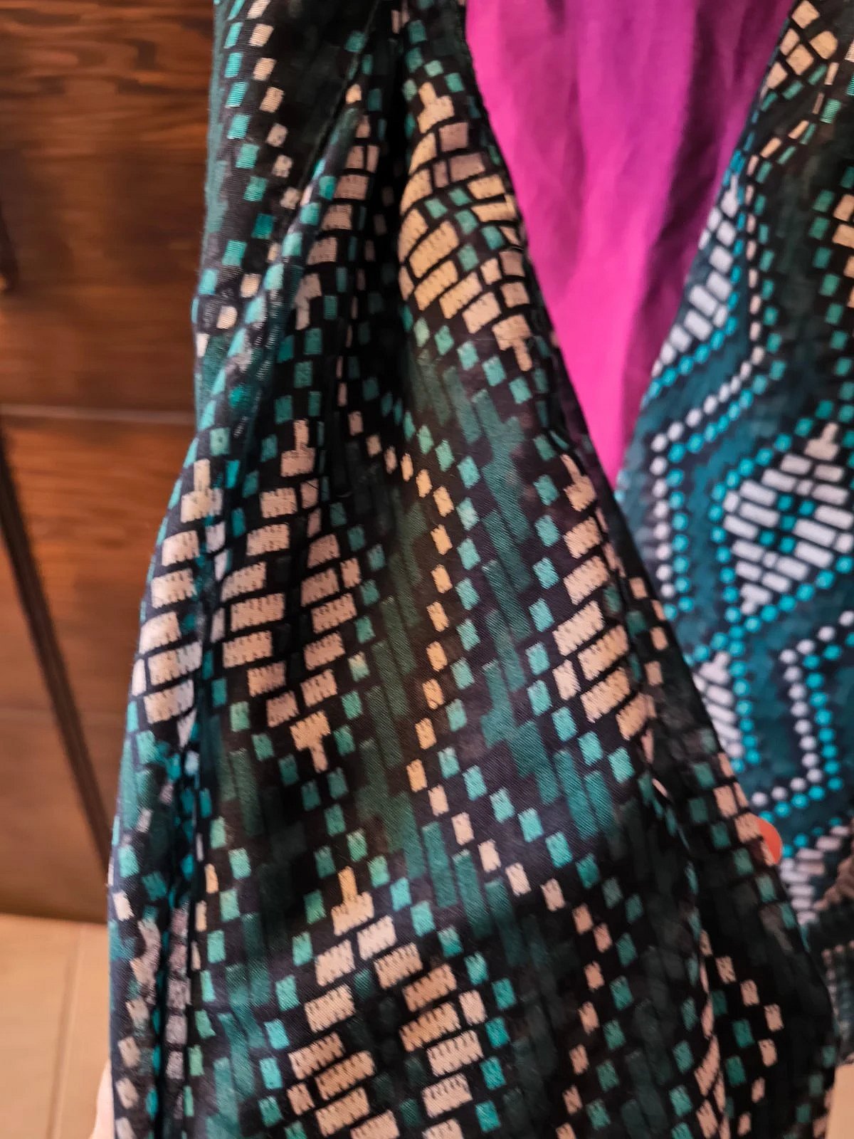 Geometric print patterned scarf, photo 2