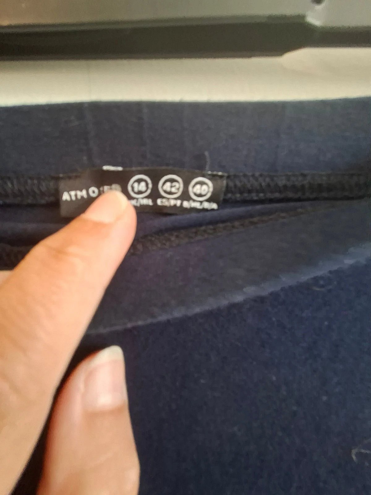 Navy blue pencil skirt, photo 3