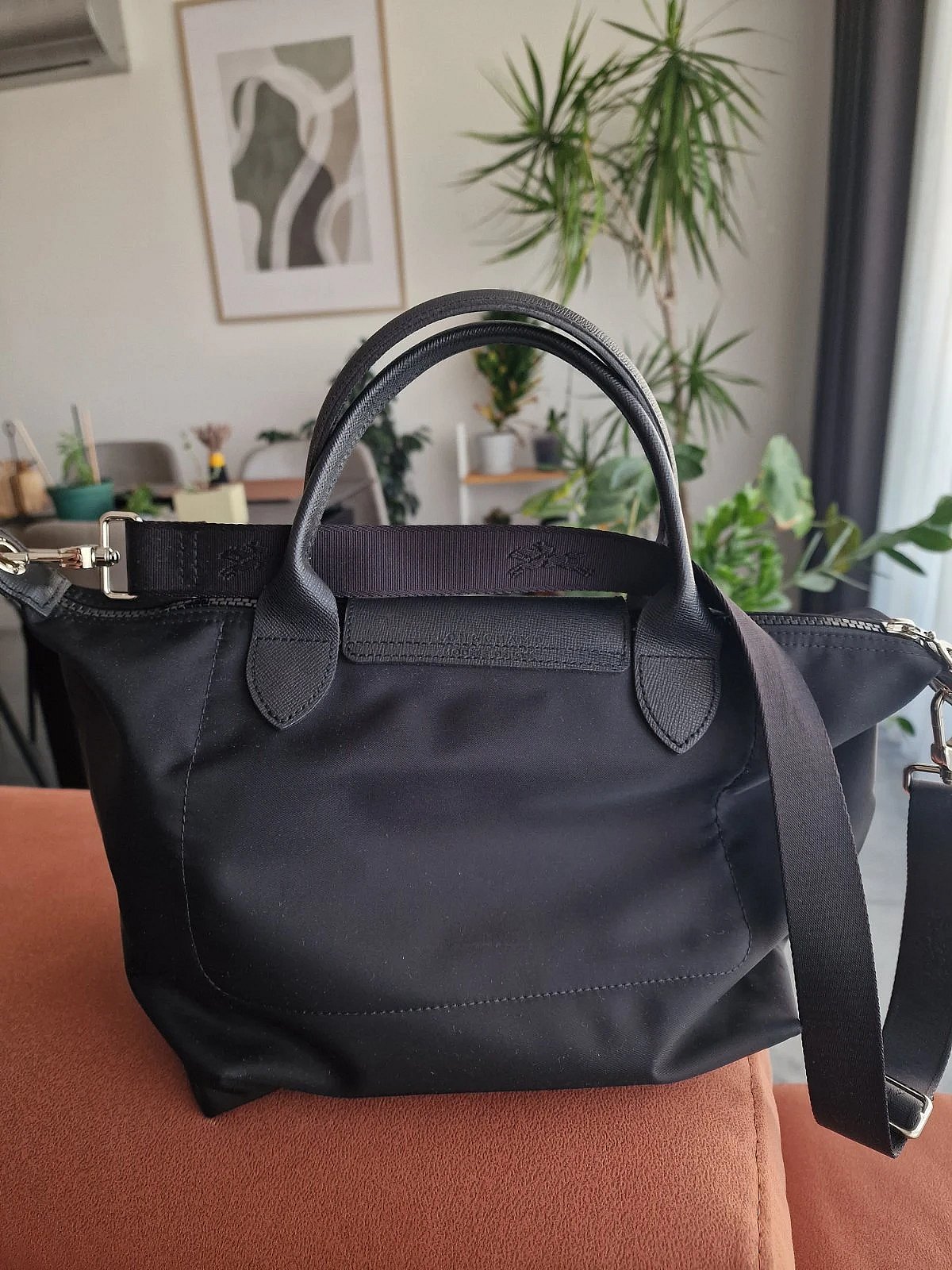 Longchamp Le Pliage Néo Top Handle Bag – Black - photo 2