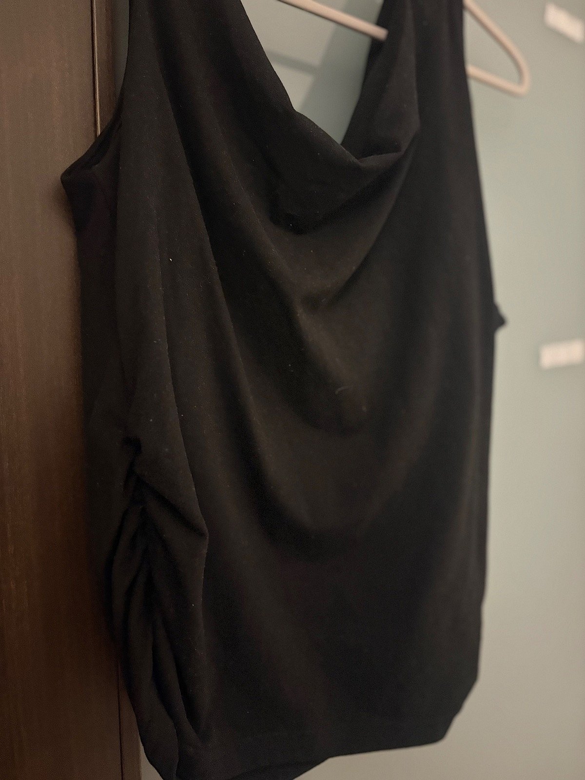 Black ruched off shoulder top, photo 2