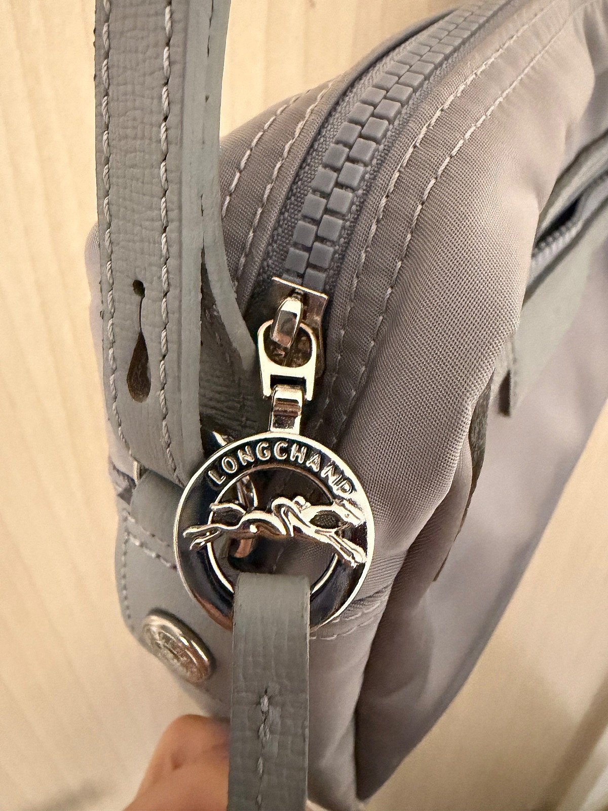 Longchamp Le Pliage Néo Small Camera Crossbody Bag – Grey/Cement, photo 3