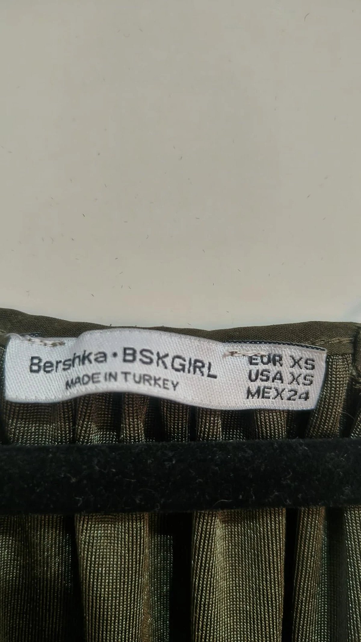 Maglia Cami Bershka verde oliva, foto 4