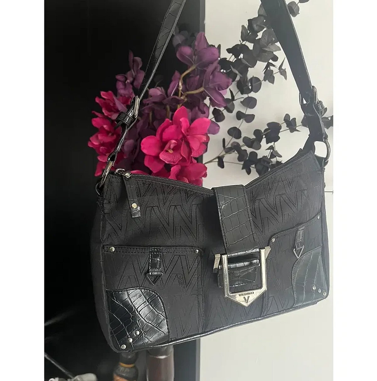Mario Valentino black shoulder bag, photo 6