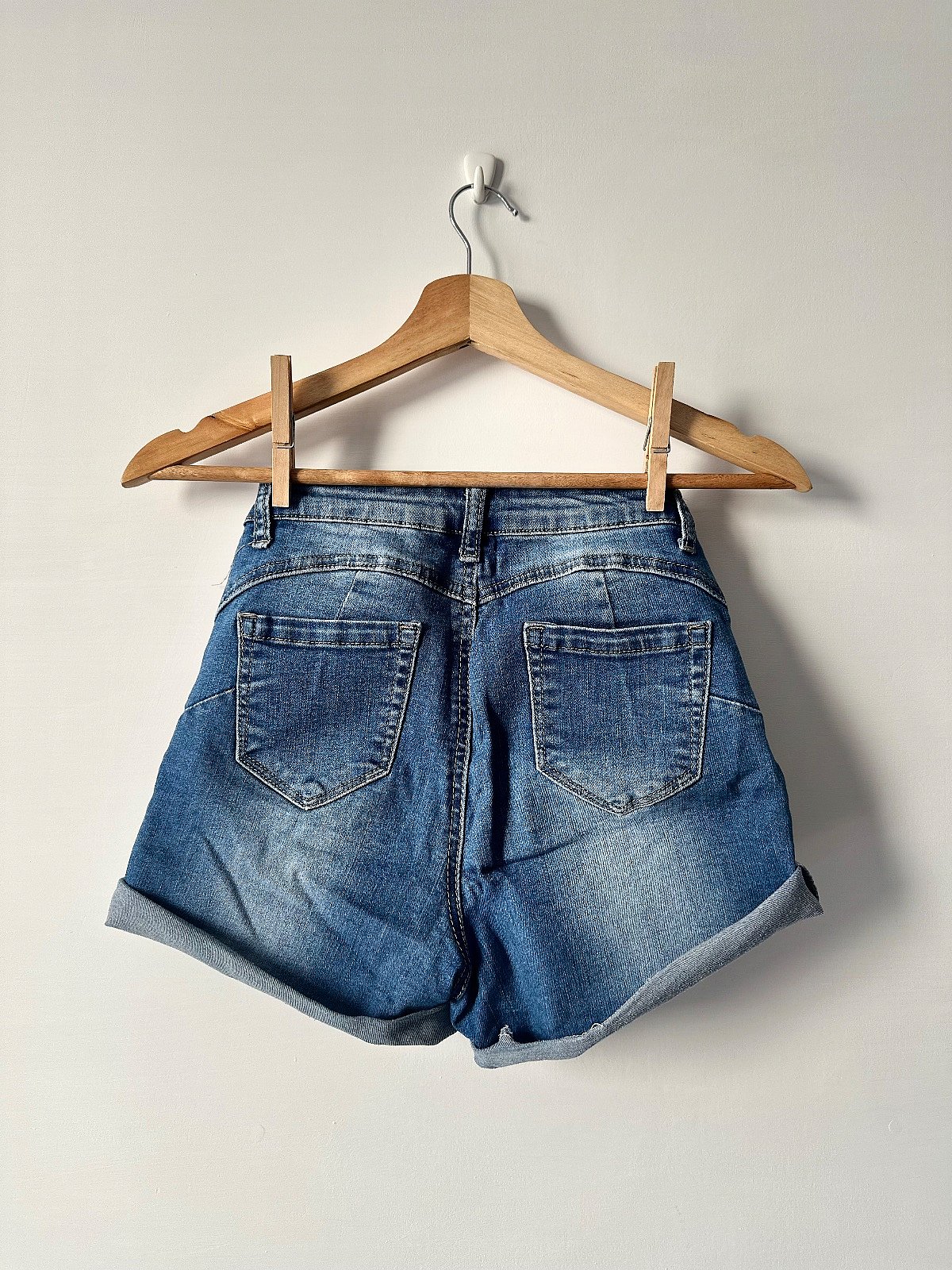 Blue denim shorts, photo 2