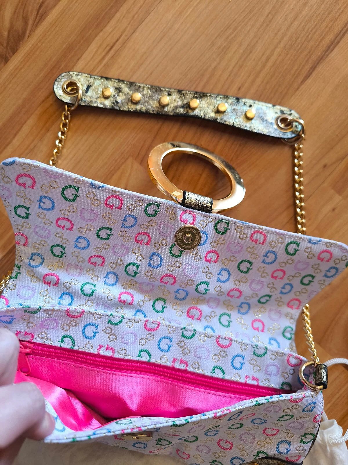 Guess colourful monogram shoulder bag, photo 4