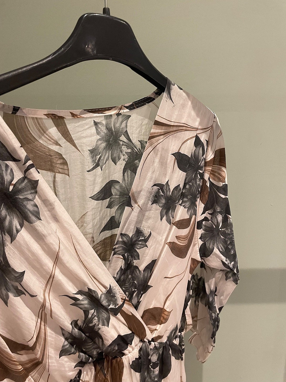Floral Wrap Dress With Long Sleeves, photo 2