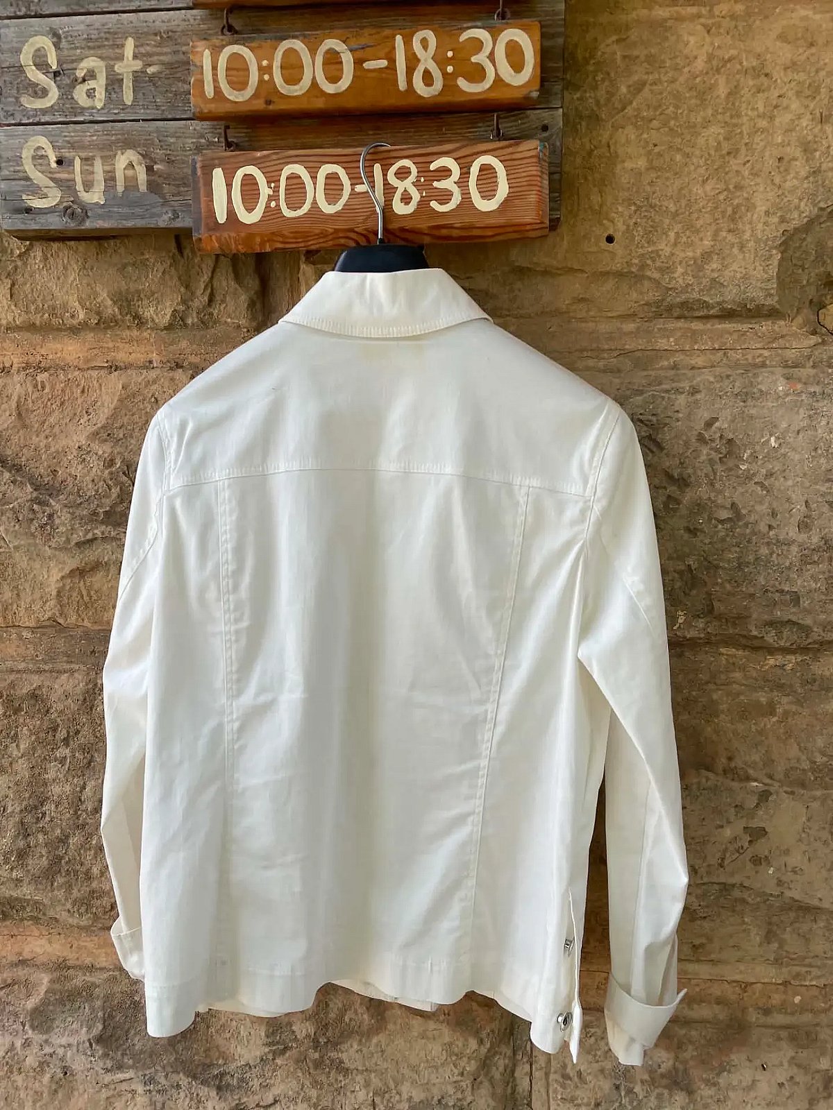 Chic White Button-Up Jacket, photo 3