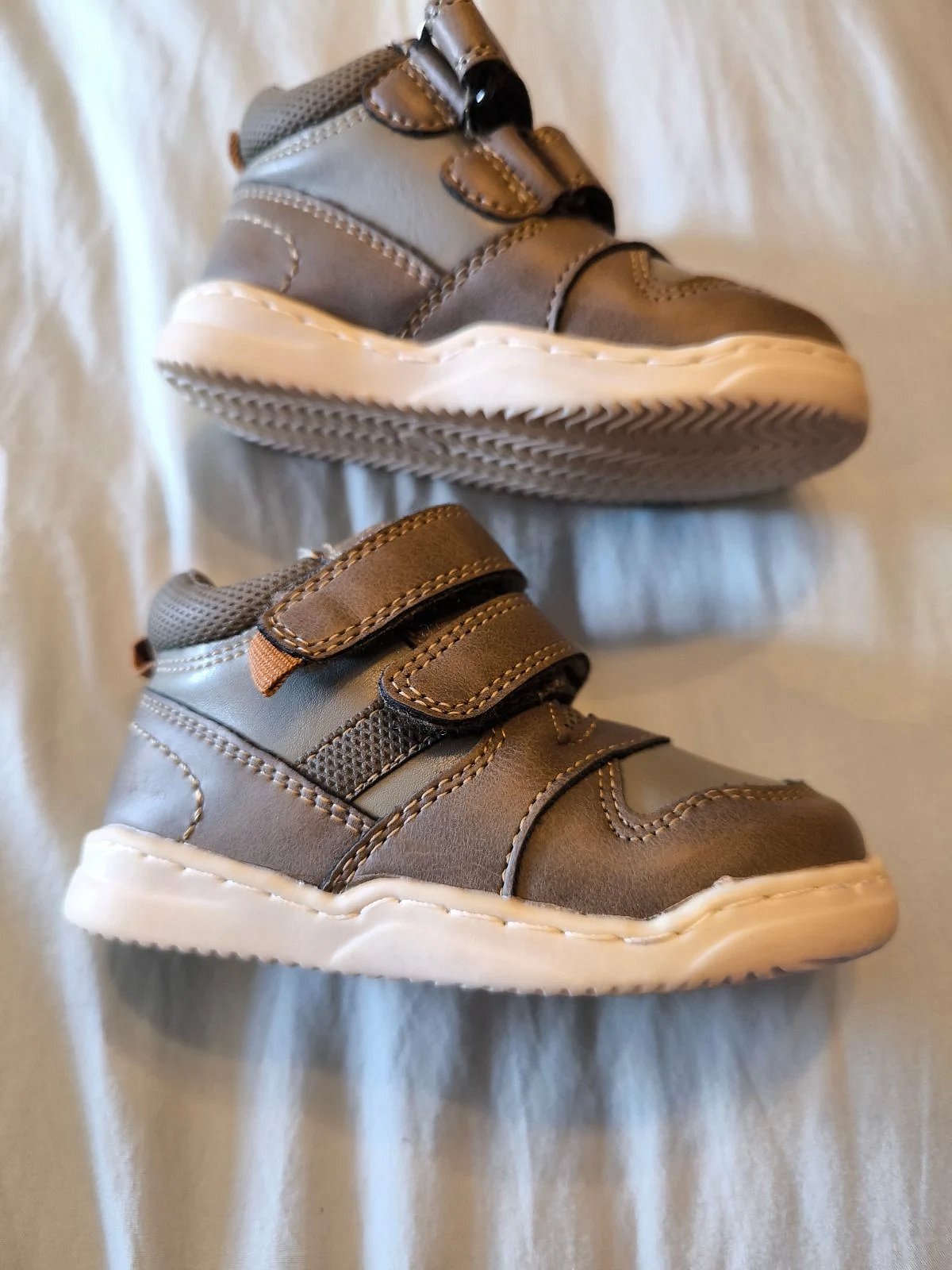 Toddler velcro high-top trainers, photo 2
