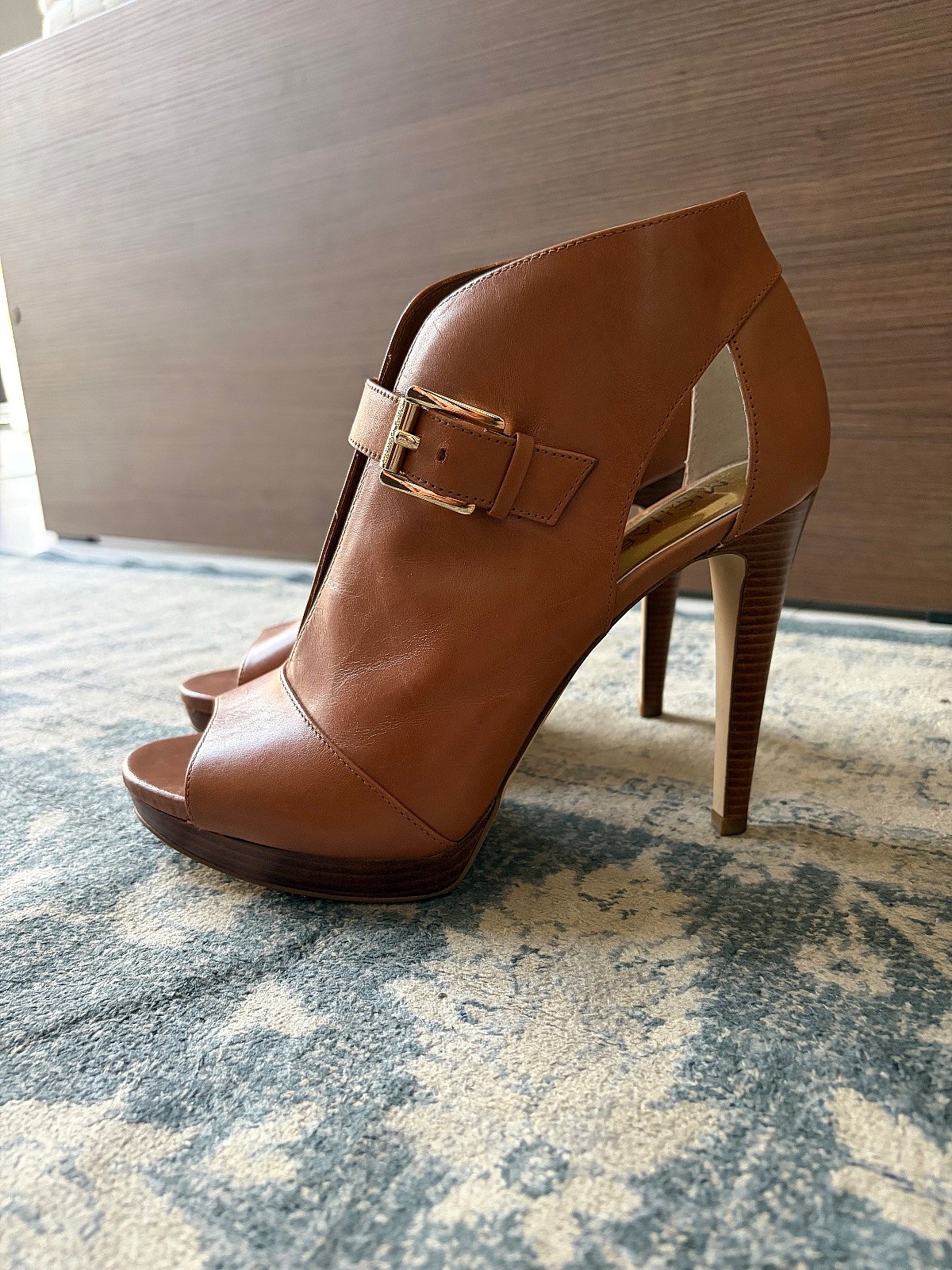 Michael Kors Tan Leather Heels, photo 4