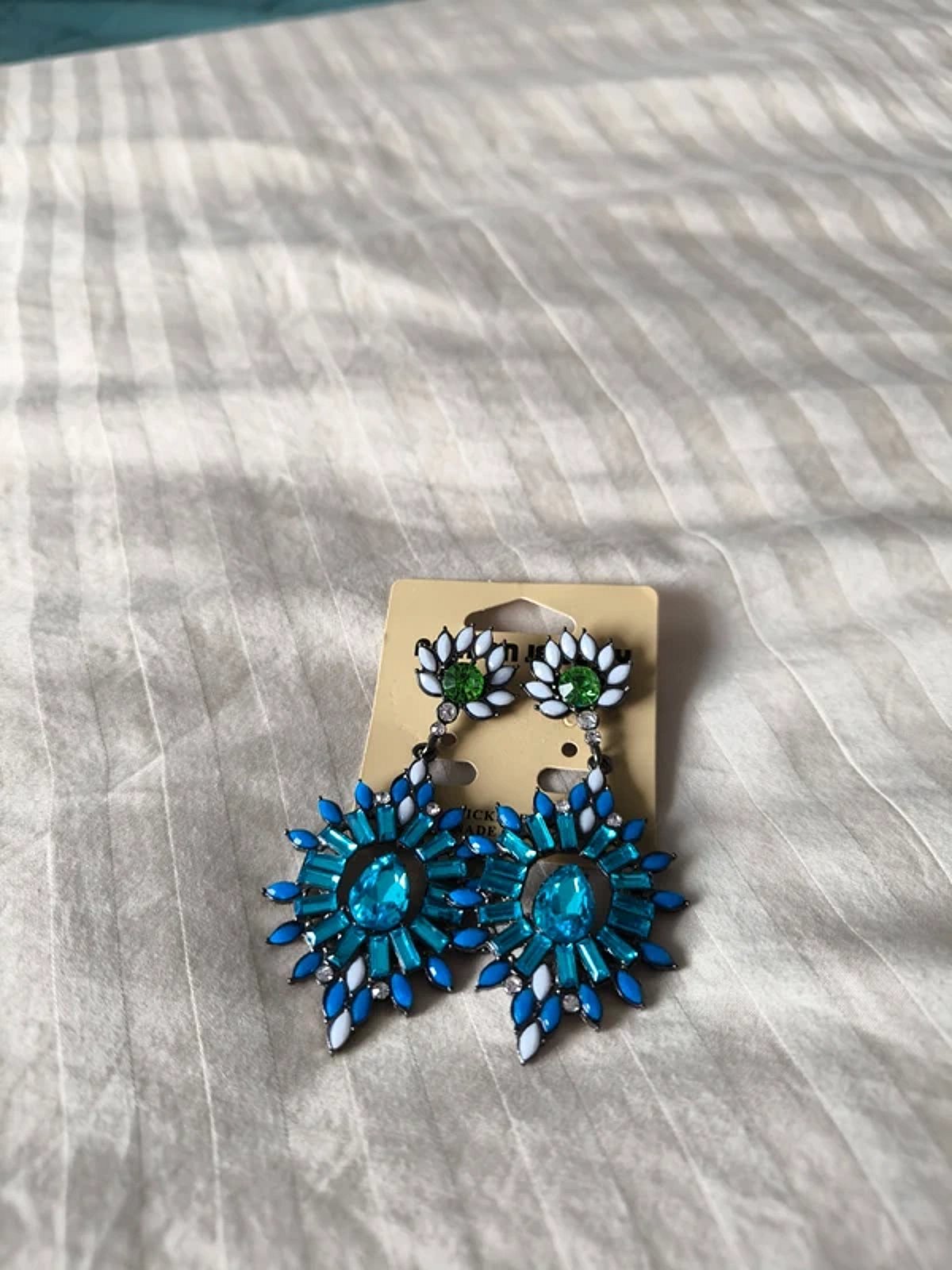 Statement blue crystal dangle earrings, photo 2