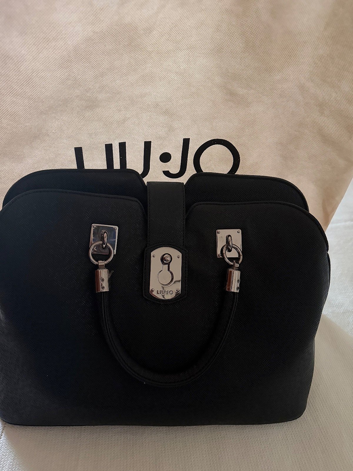Liu Jo Black Structured Handbag - photo 3