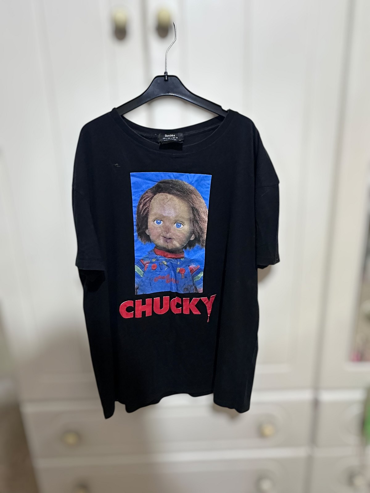 Lote de camisetas unisex con estampados gráficos en negro de diferentes marcas , foto 2