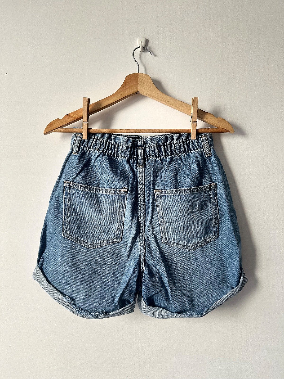 Blue denim shorts, photo 2