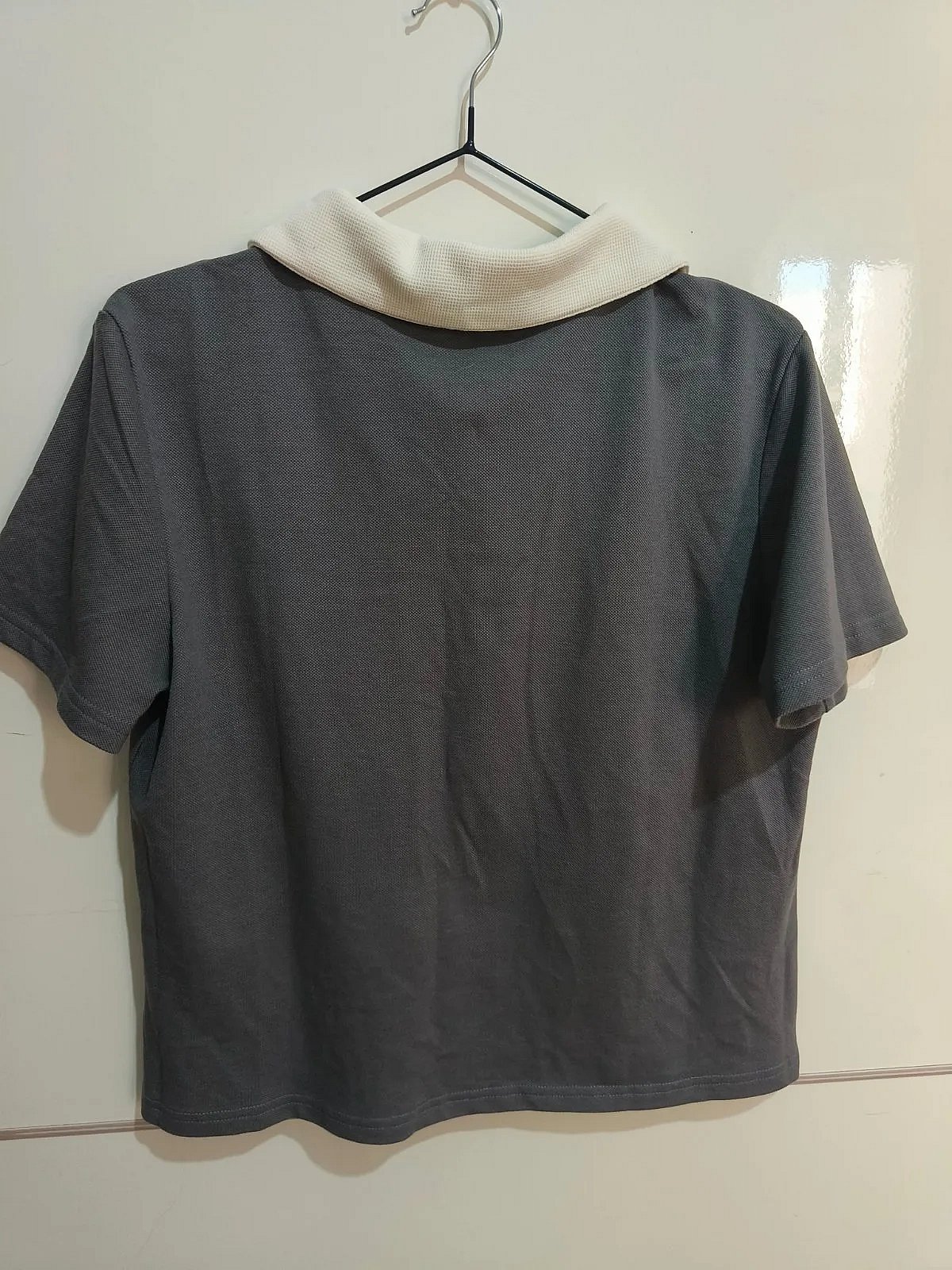 Dazy Contrast Collar Polo Shirt, photo 3