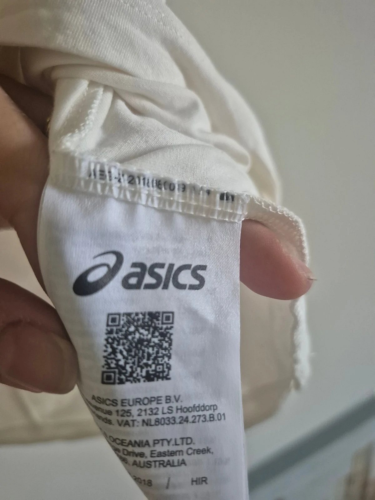 Asics white shirts woman size L, photo 4