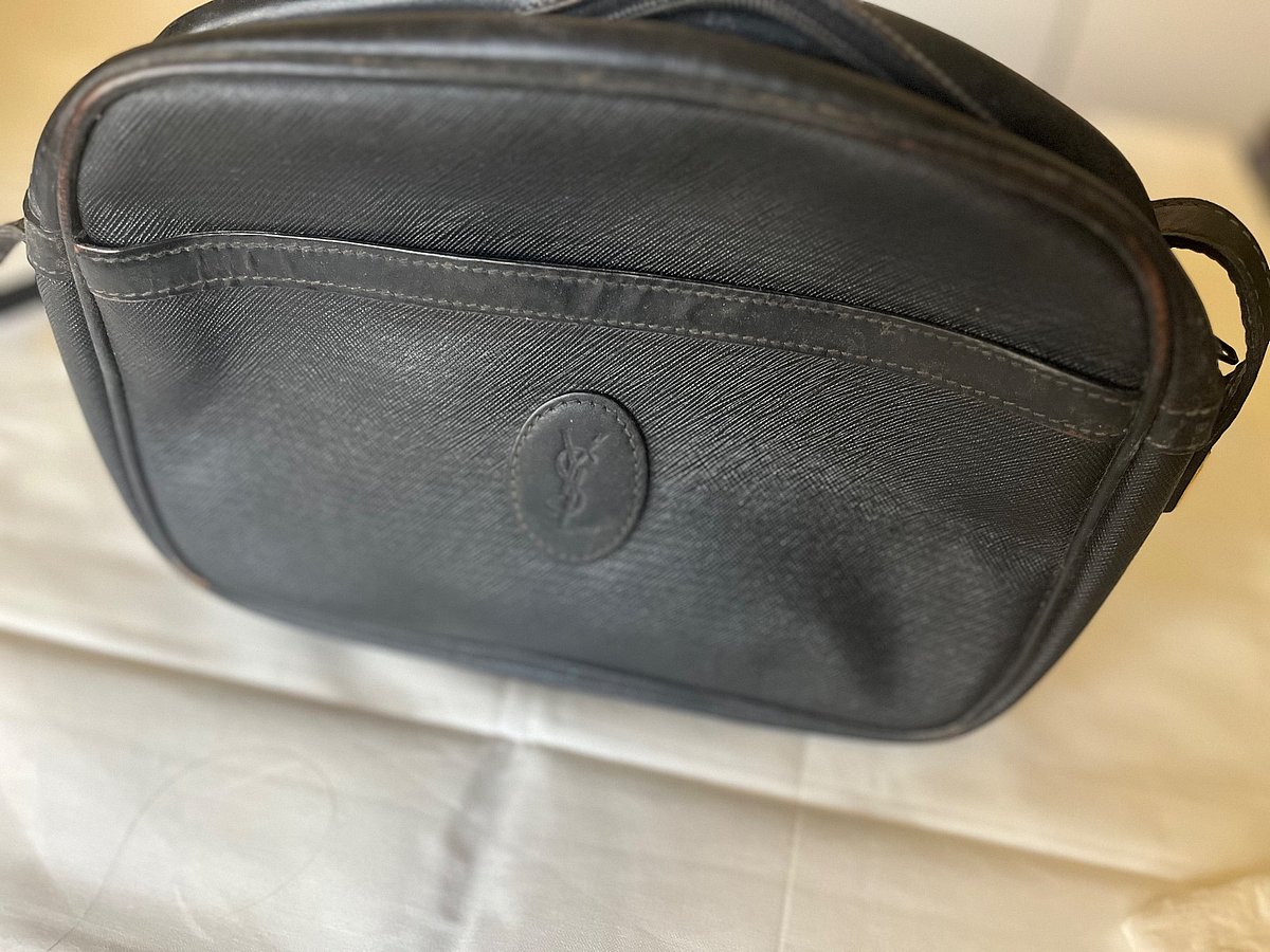  Yves Saint Laurent YSL Black Leather Crossbody Shoulder Bag  - photo 2