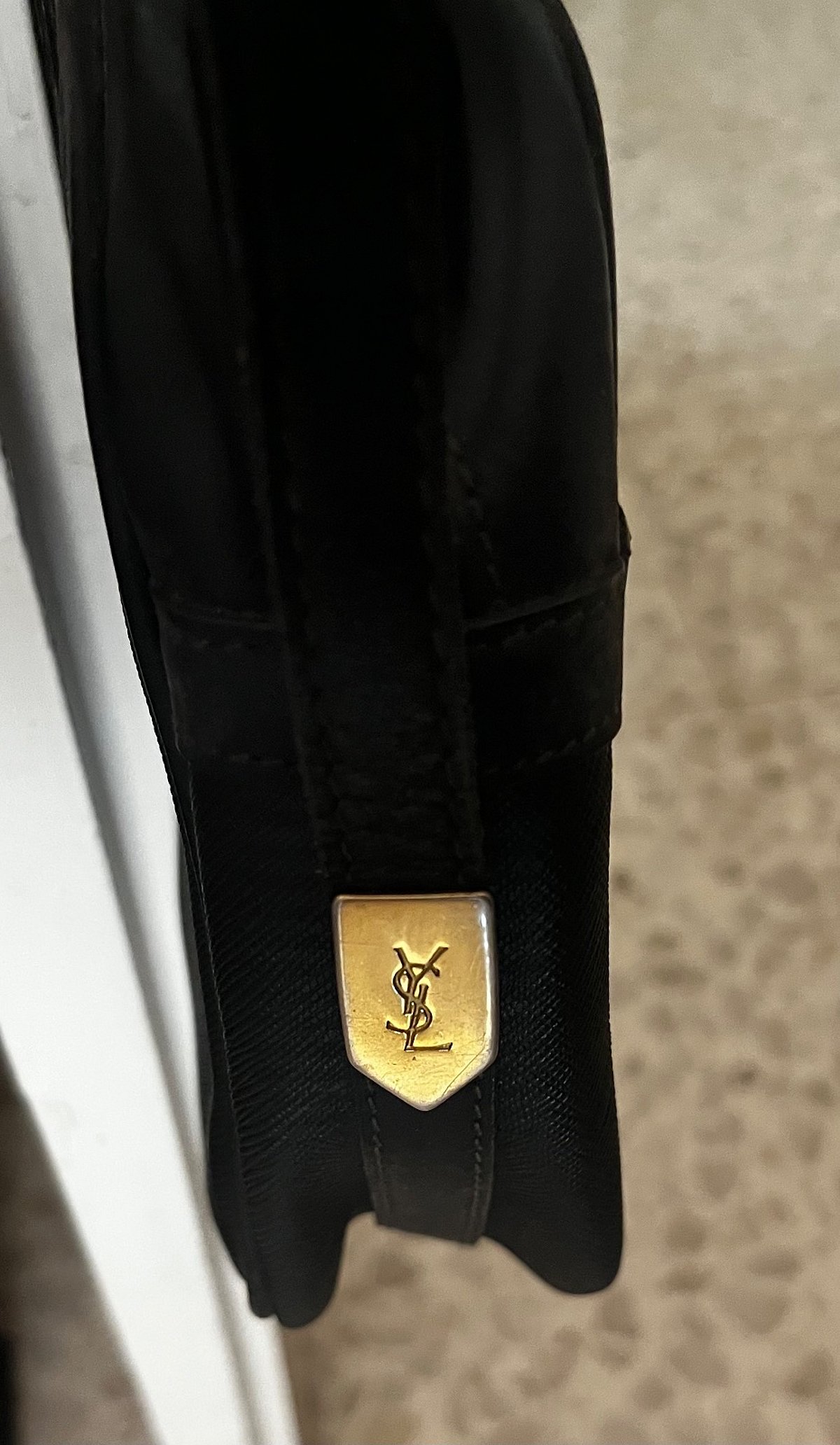  Yves Saint Laurent YSL Black Leather Crossbody Shoulder Bag  - photo 6