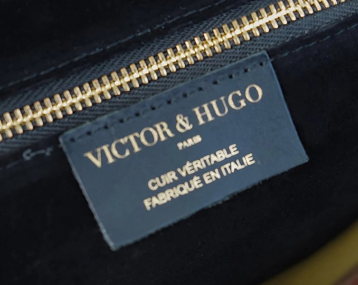 Victor & Hugo Paris Green Leather Crossbody, photo 3